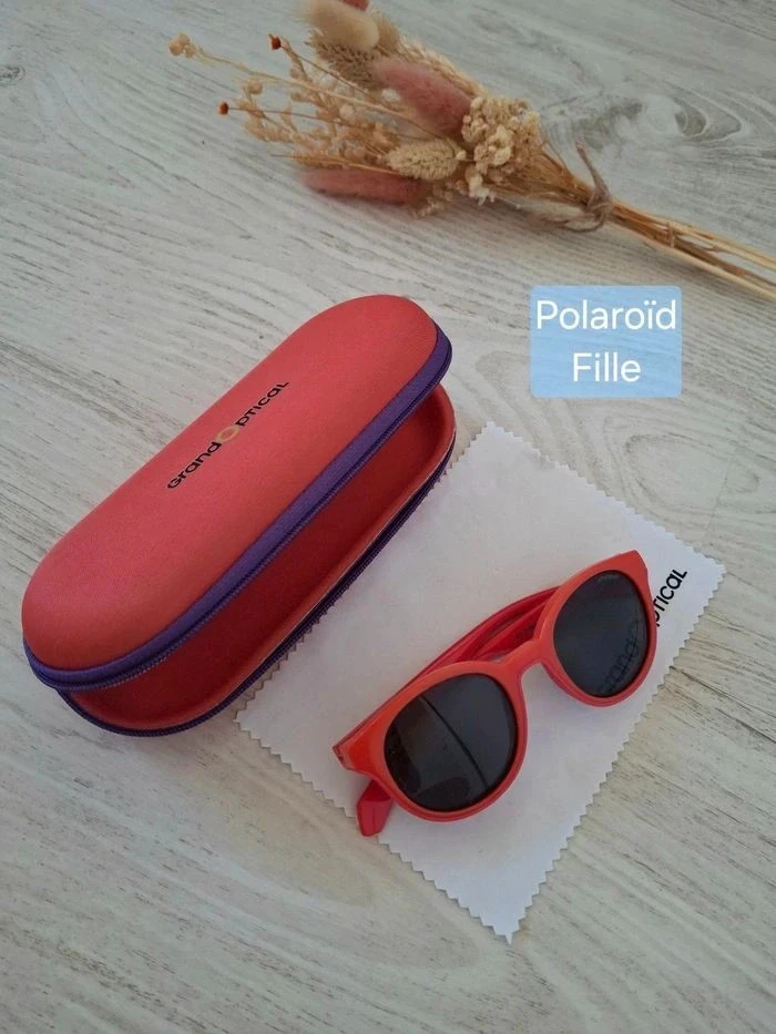 Lunettes de soleil Polaroid fille rouge/rose corail avec étui